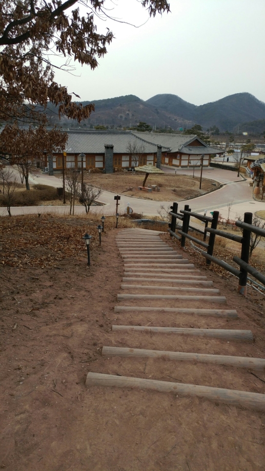 hanok town.jpg