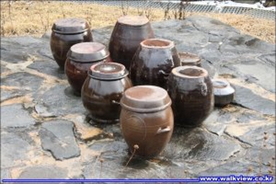 장독(옹기).jpeg