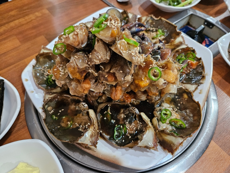 부엉이 식당 간장게장 1.jpg