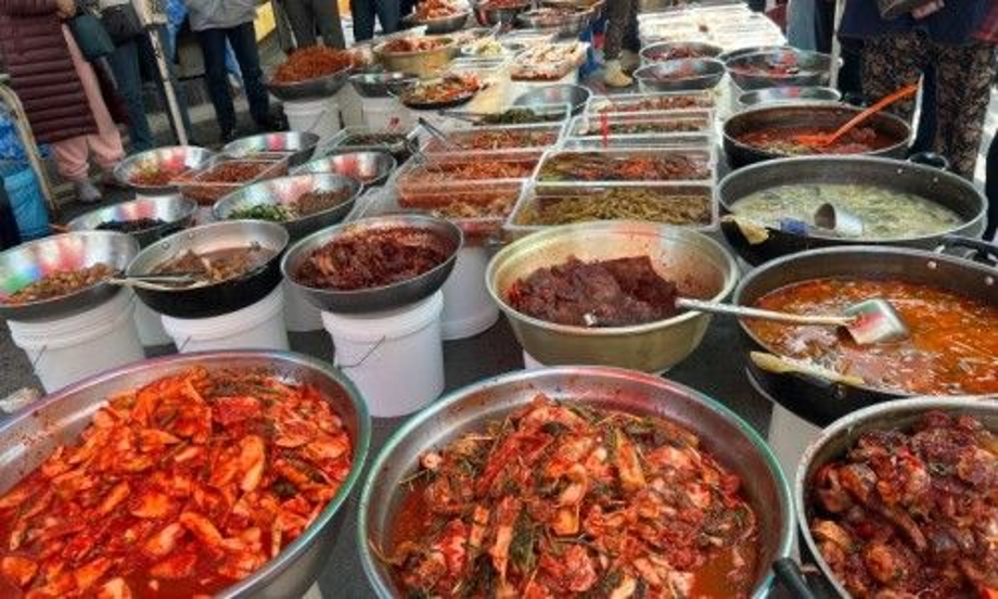 반찬가게(시장안).jpg