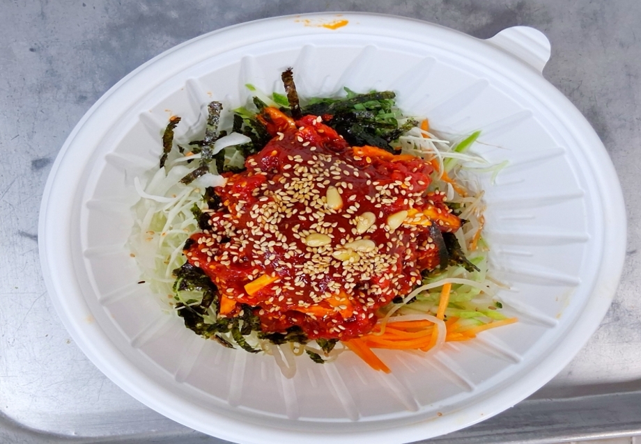 육회비빔밥.jpg